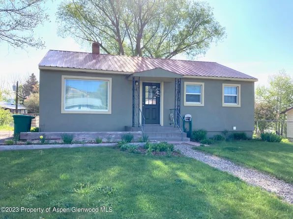 740 3rd St, Meeker, CO 81641