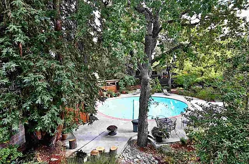 1470 Creekside Dr #11 Photo 1