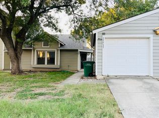 11711 Spring Ridge Dr, San Antonio, TX 78249