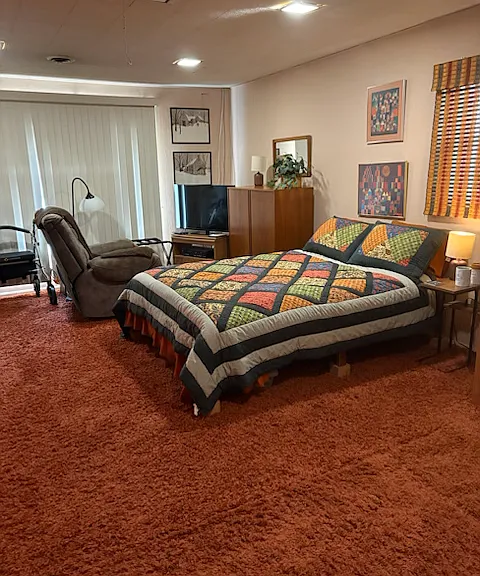 15755 Pointer Ridge Dr — Photo 4