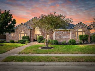 13 W Bar Le Doc Dr, Corpus Christi, TX 78414