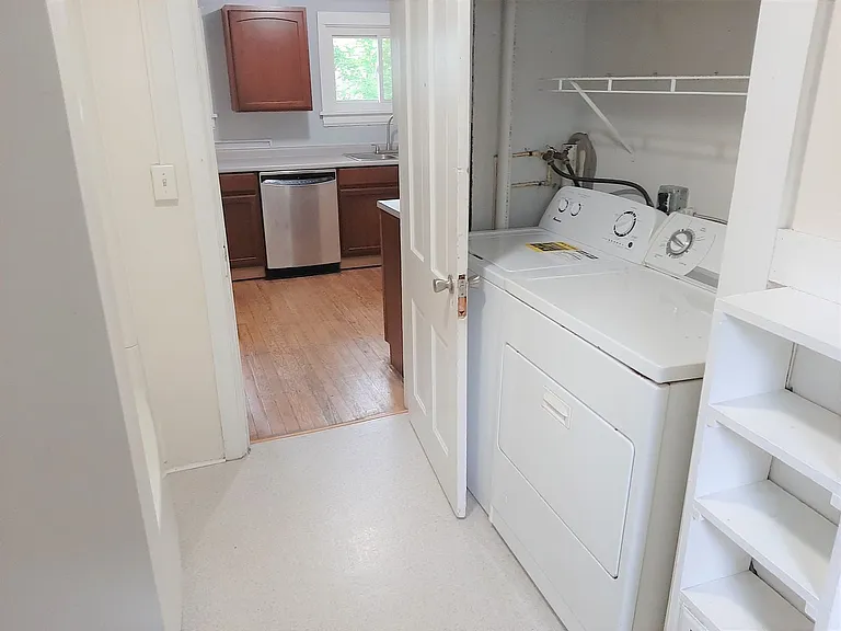 123 Columbia St #123 — Photo 25