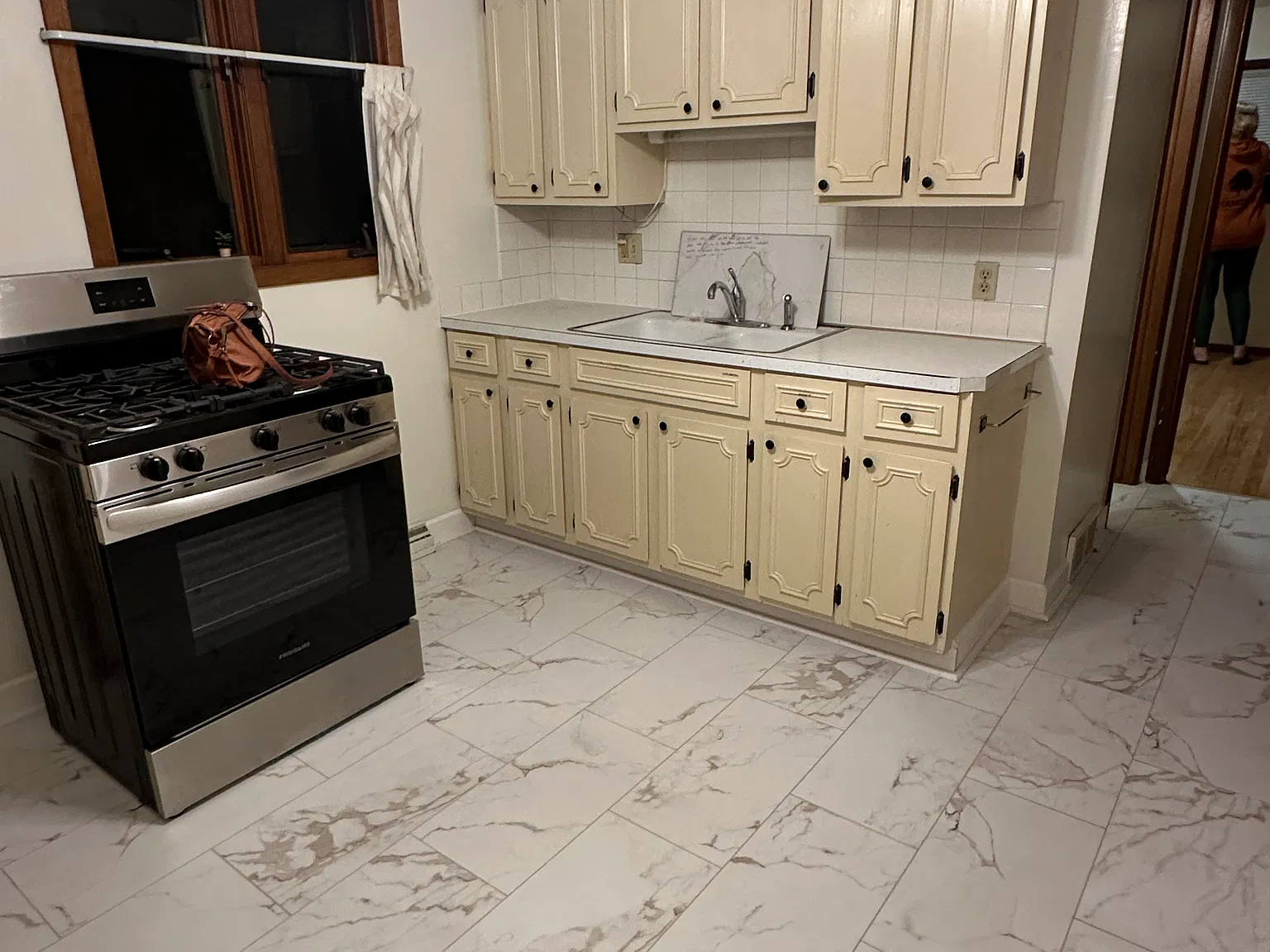 1 bed, 600 sqft, $1,500 — Photo 3