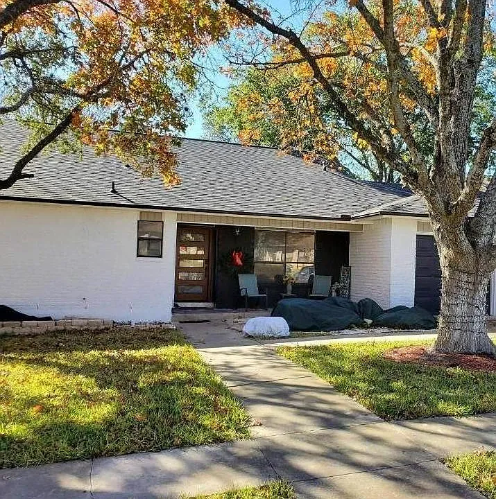 4534 Western Pine Woods