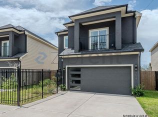 4614 Redbud St, Houston, TX 77051