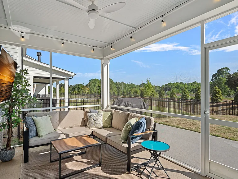 8604 Bridgegate Dr — Photo 33