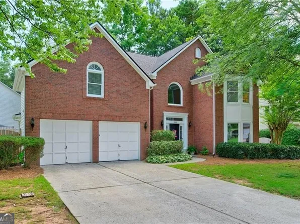 3352 Pigeon Hawk Ct, Peachtree Corners, GA 30092