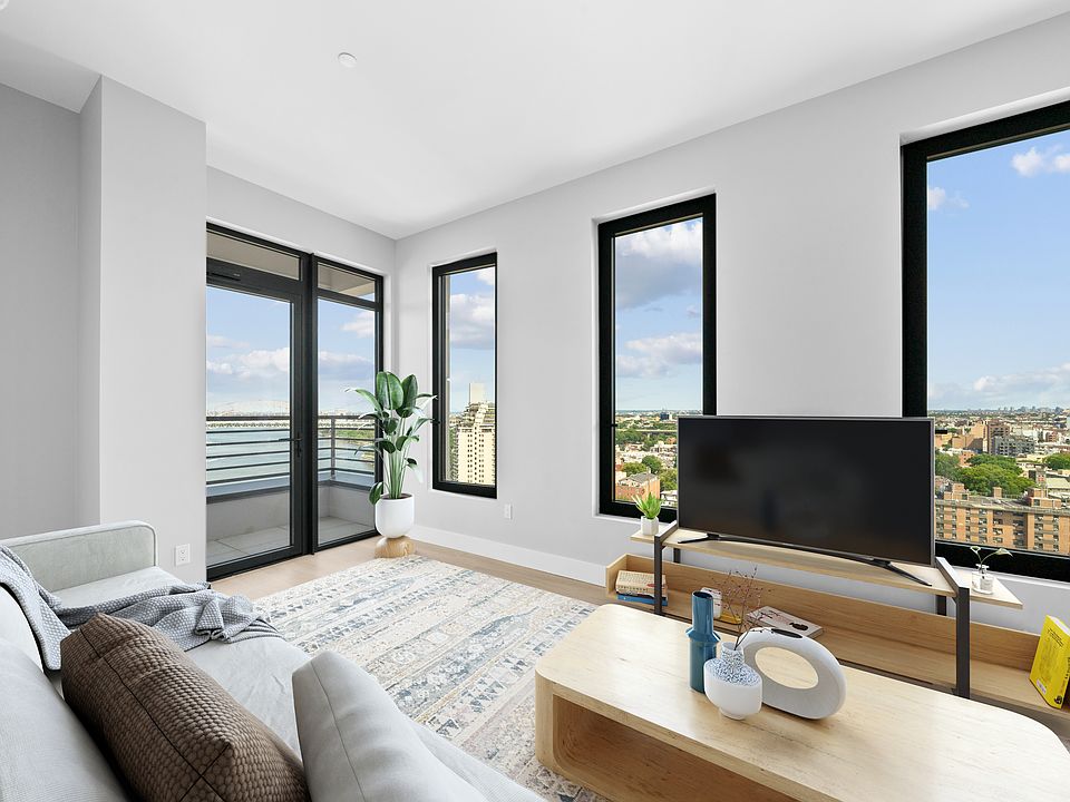 1st image of 26-25 4th St #1810