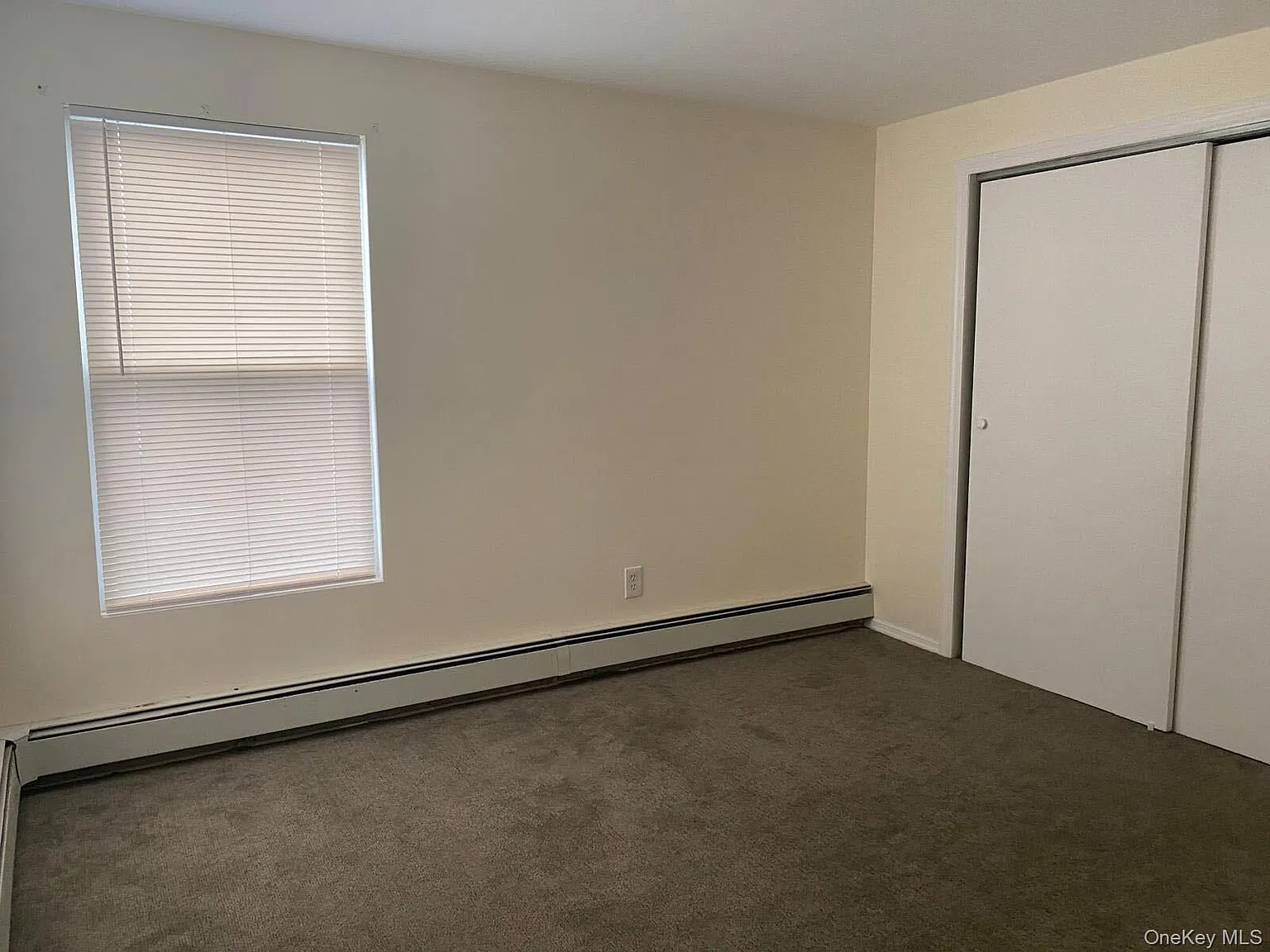2 bed, 1.0 bath, 950 sqft, $2,800 — Photo 3