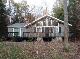 210 George Dr, Blakeslee, PA 18610