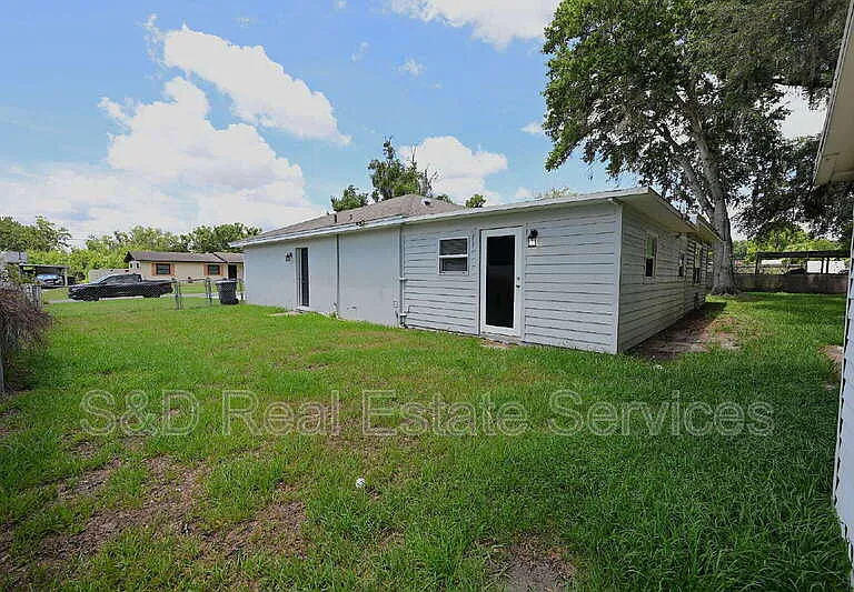 907 Swann Dr — Photo 46