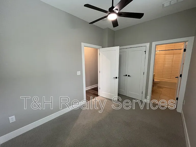 2117 Coretta Way — Photo 12