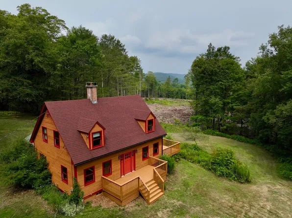 376 E Hill Rd, Leyden, MA 01337