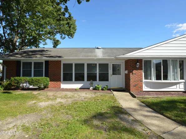 1025A Shetland Drive, Lakewood, NJ 08701