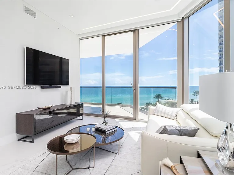 18975 Collins Ave #504 — Photo 4