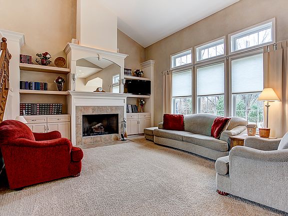 5th image of 1491 Halstead Cir