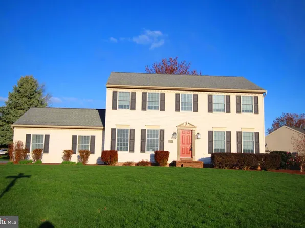 259 Apple Blossom Ln, Palmyra, PA 17078