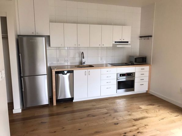 33 N Beech St APT 402