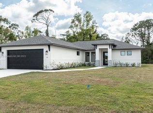 16 NW 10th Ave, Cape Coral, FL 33993