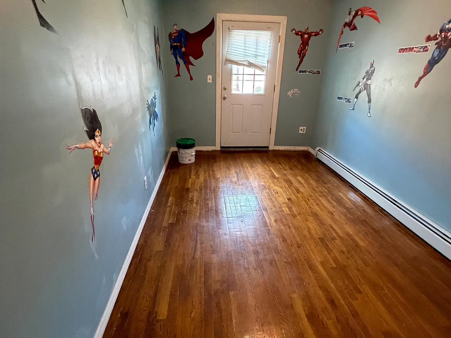 3 bed, 1.5 bath, $3,500 — Photo 4
