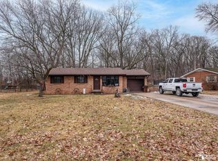 11604 Brookshire St, Temperance, MI 48182