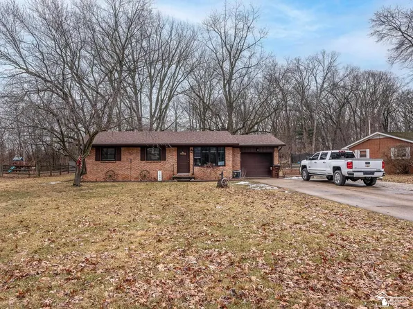 11604 Brookshire St, Temperance, MI 48182