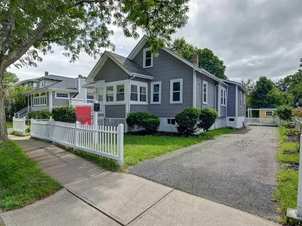 69 Franklin Ave, Quincy, MA 02170