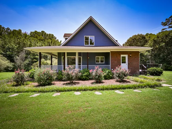 160 River Ln, Covington, GA 30016