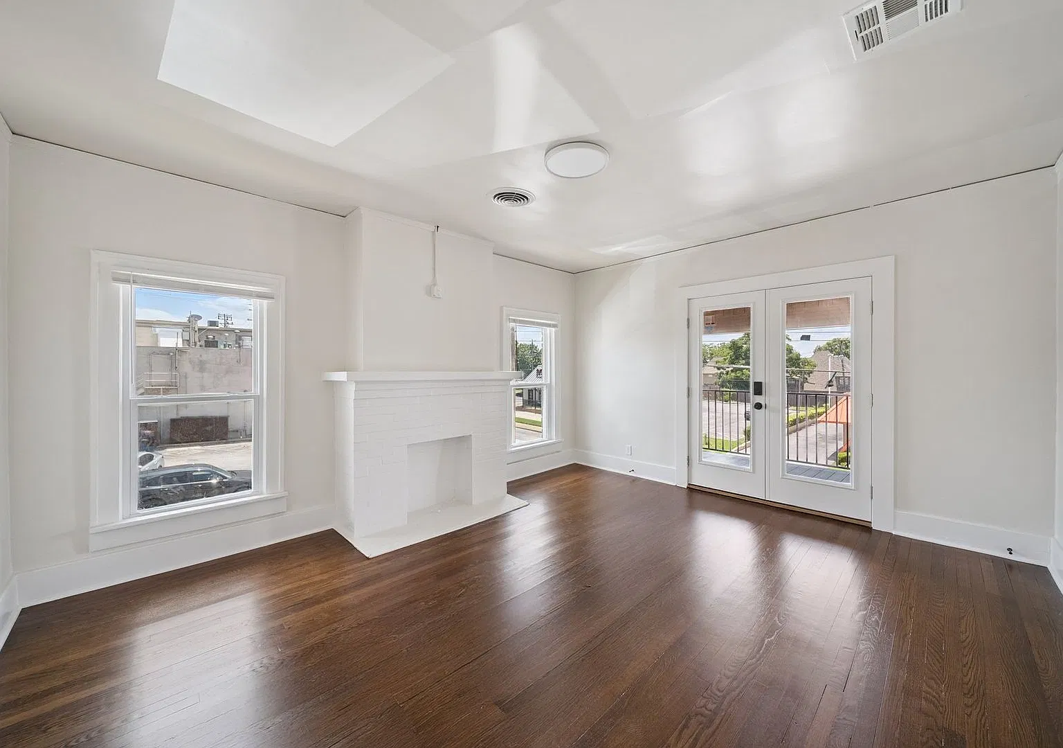 Air B&B 1435 1/2 S Peoria Avenue UP TOWN — Photo 4