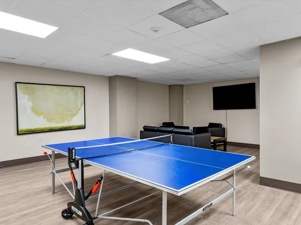 401 Harmon Cove Tower image 38 of 47