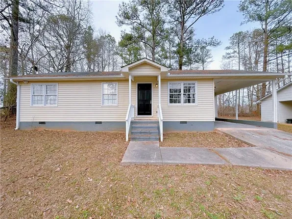 1143 Spring Creek Cir, Griffin, GA 30223