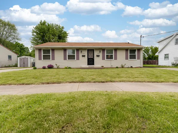 1312 Coolidge Ave, Little Chute, WI 54140