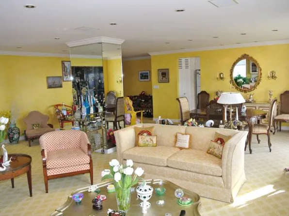 26910 Grand Central Pkwy APT 23V, Floral Park, NY 11005