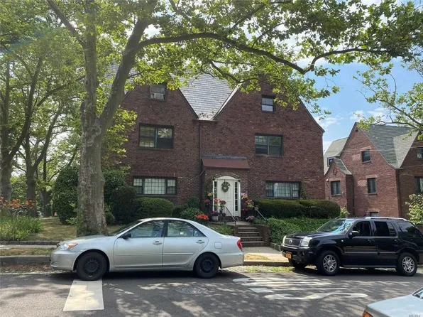 4324 Orient Ave Floor 1, Little Neck, NY 11363