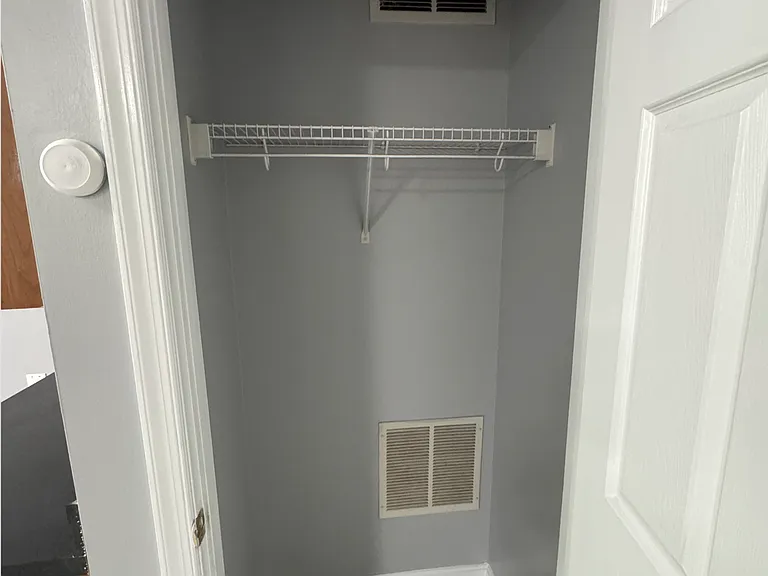 4154 Presgraves Ct — Photo 7