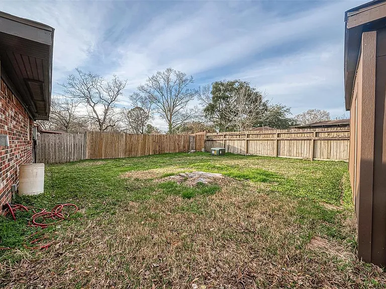 15726 Sea Liner Dr — Photo 25