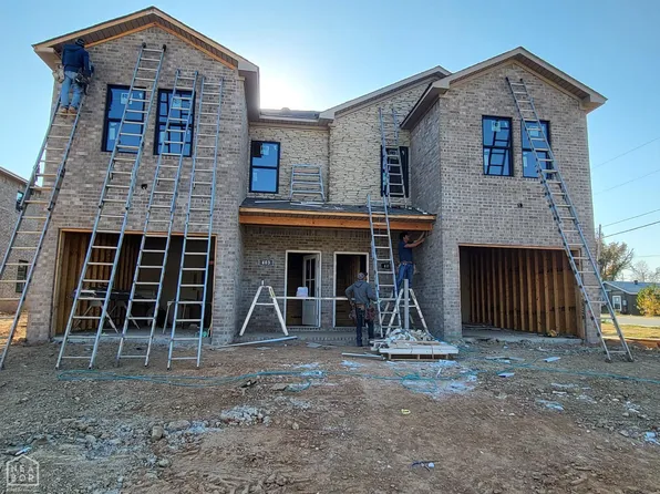 401 E Center St #403, Jacksonville, AR 72076