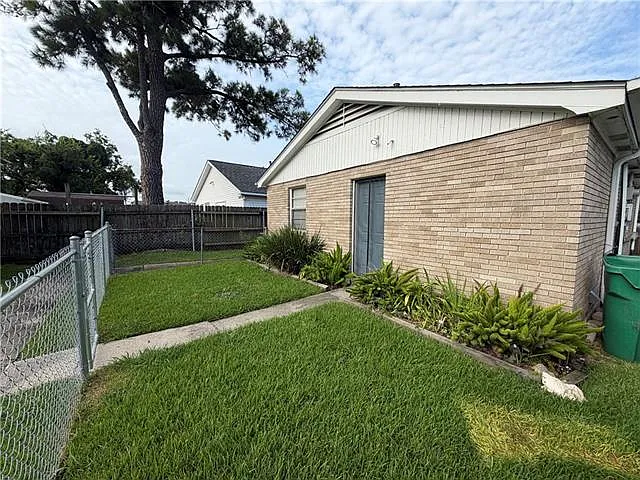 723 Houma Blvd — Photo 13