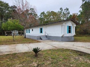 8133 Magnolia Dr, Bay Saint Louis, MS 39520