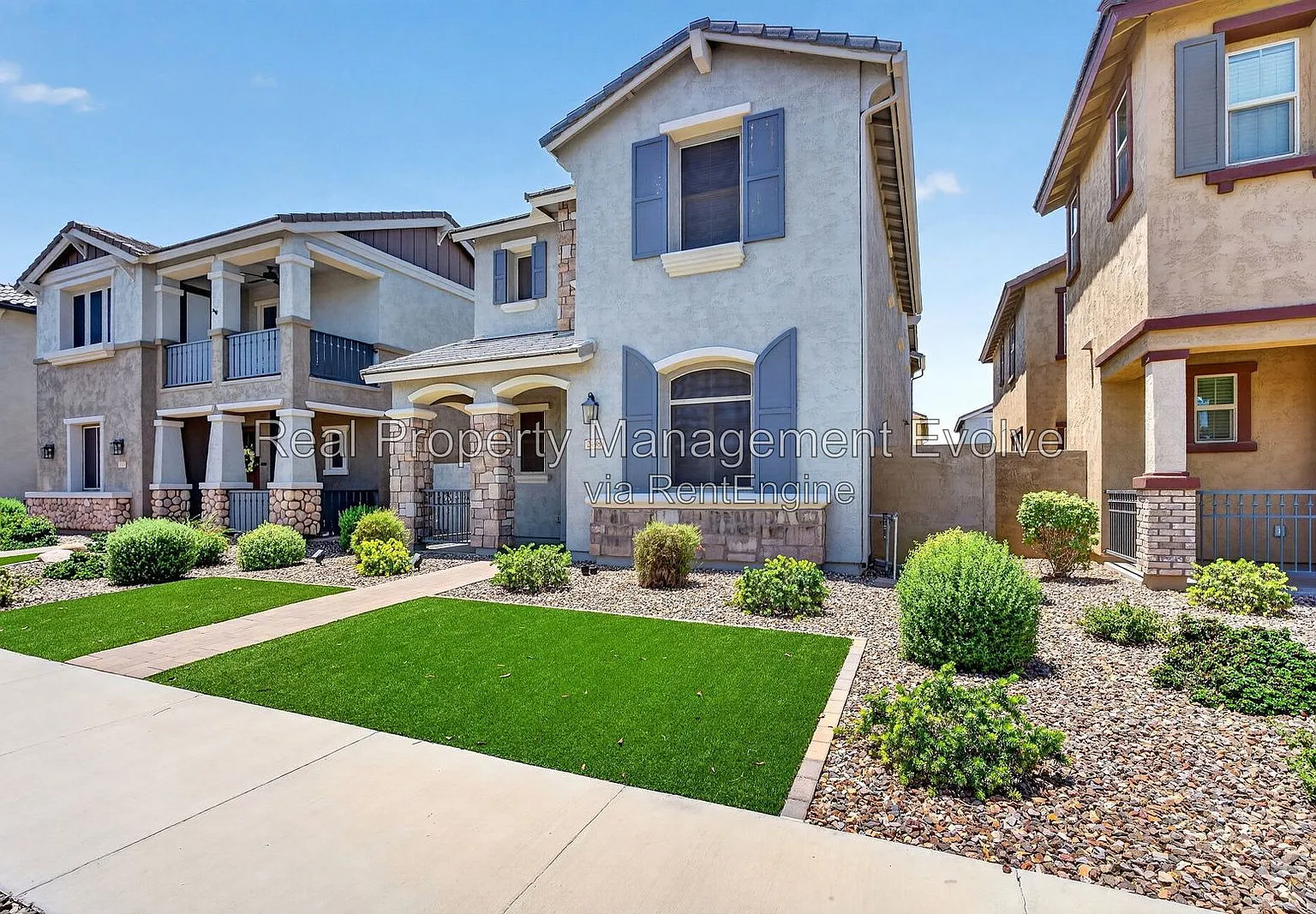 3 bed, 2.5 bath, 2185 sqft, $2,925 — Photo 2