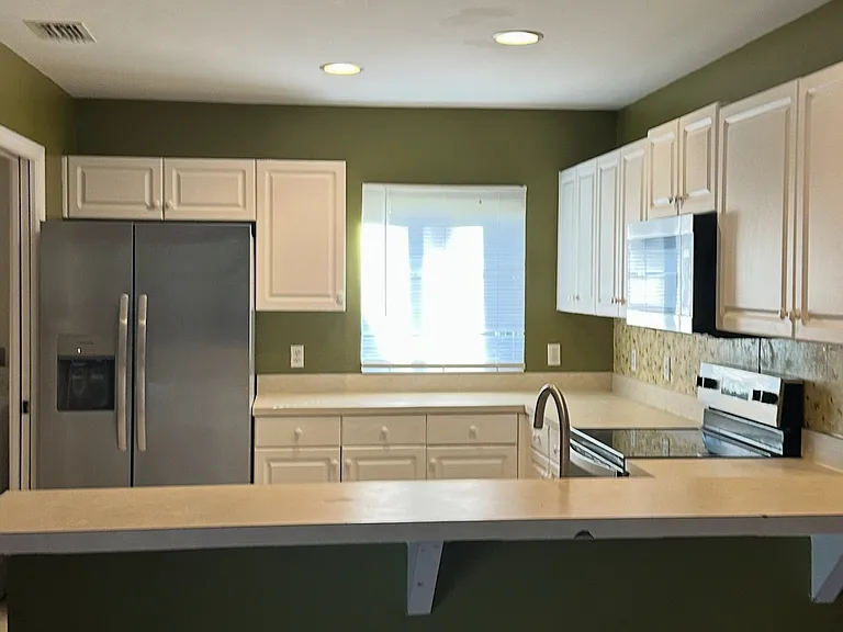 3129 Oceanside St — Photo 16