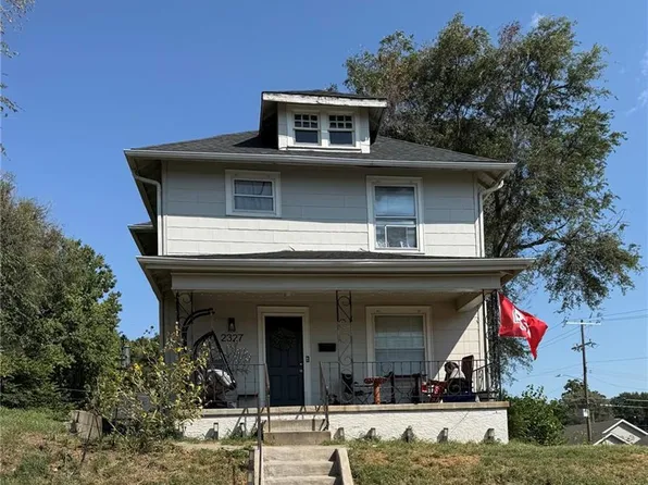 2327 Angelique St, Saint Joseph, MO 64501