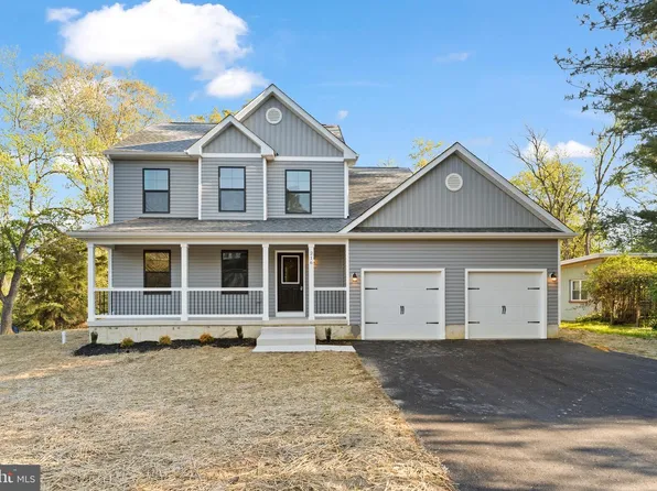 216 Lotus Ave, Voorhees, NJ 08043