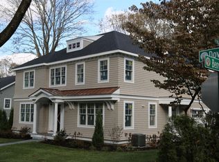92 Dover Rd, Wellesley, MA 02482