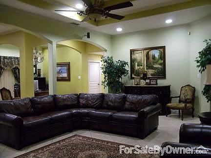 4th image of 3027 Boyce Cir