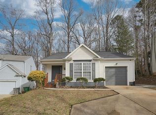1542 Rumstone Ln, Charlotte, NC 28262