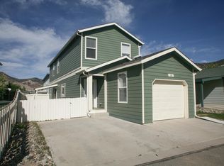 18 Rainbow Cir, Gypsum, CO 81637