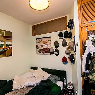 Rented by Nooklyn NYC LLC | media 32