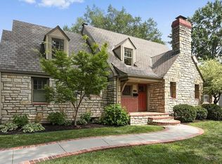 8115 Meadow Ln, Leawood, KS 66206