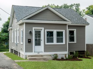 43 Agnes St, Springfield, MA 01118